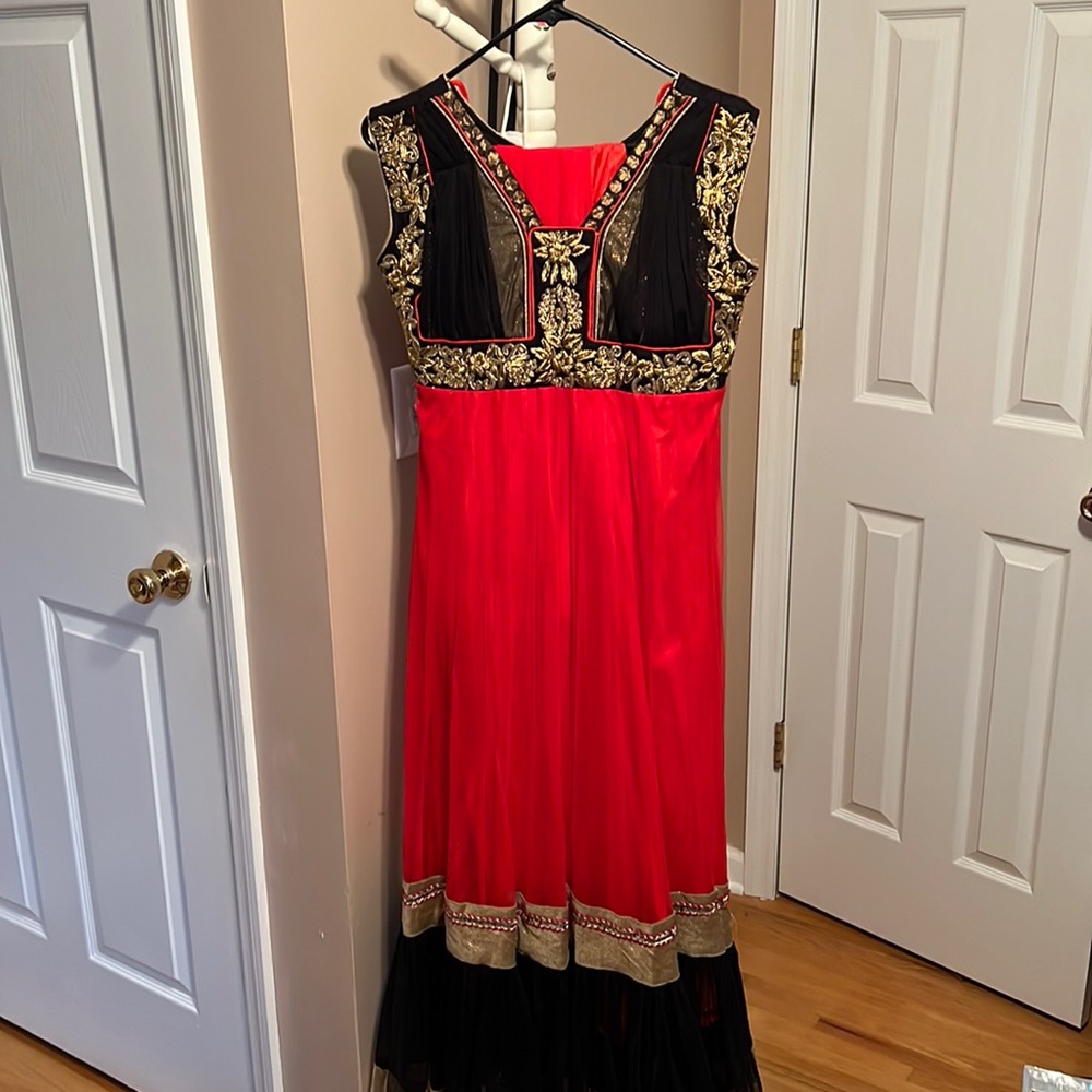 Brand New RedBlack Anarkali Size 40 / Womens Medium - Indian/ Pakistani outfit